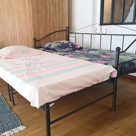 Pour Les Amoureux Des Vieilles Pierres Poussan Exterior foto